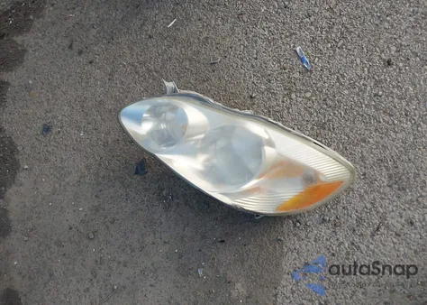 2004 Toyota Corolla Le из США, поврежденный, VIN JTDBR32E742027232